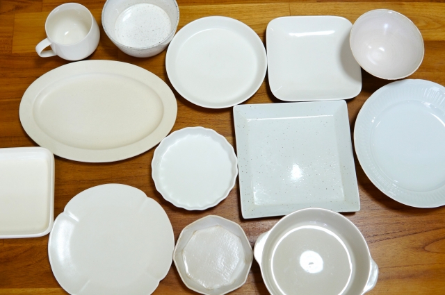 100均グッズで簡単！盛り塩の作り方と効果的な置き方ガイド