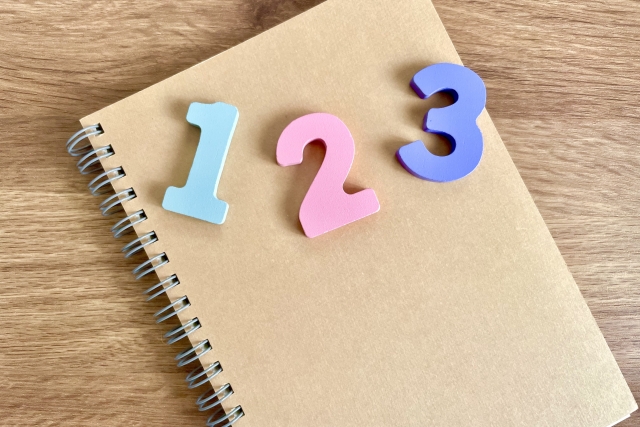 123